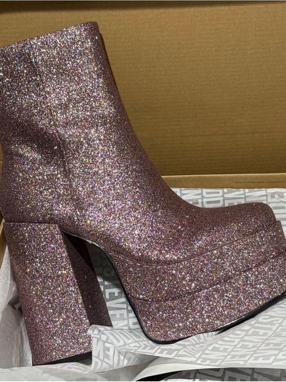 Platform Glitter Ankle Boots - Pink